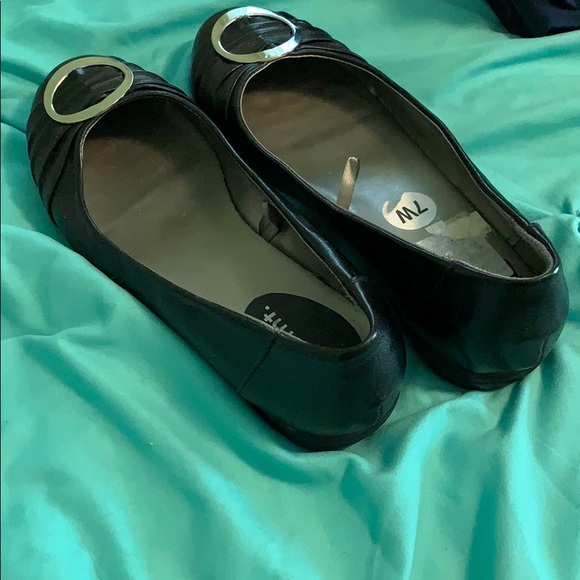 Flats - Picture 1 of 1